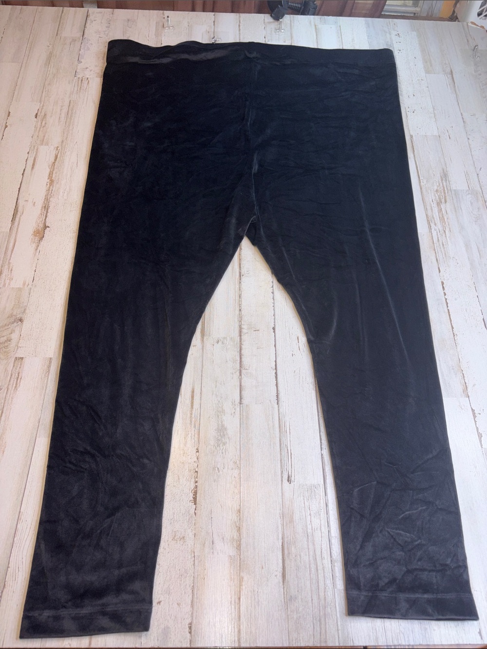 Old Navy Women's Velvet Leggings Full Length Plus Size 4X - Picture 9 of 10